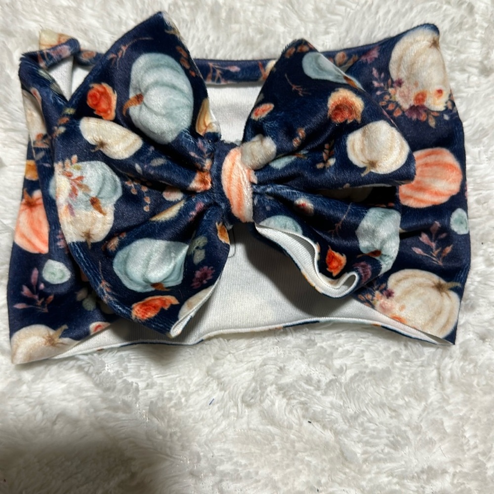 Fall bow